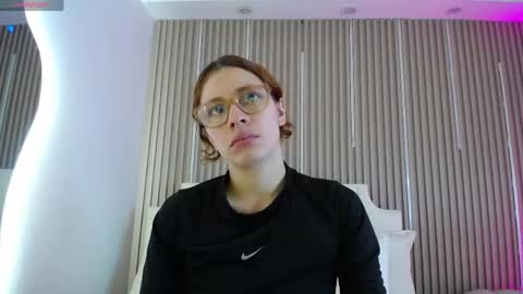 Katy Van online show from April 2026 08:42:02 PM