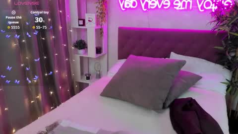 Kate online show from January 2026 03:32:01 AM