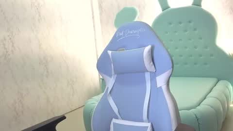 Snapshot of katyblondee chatting on September 2025 03:39:02 AM KatyBlondee online show from September 2025 03:39:02 AM