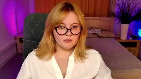 Snapshot of katybriggs chatting on July 2026 05:22:01 AM Katy online show from July 2026 05:22:01 AM