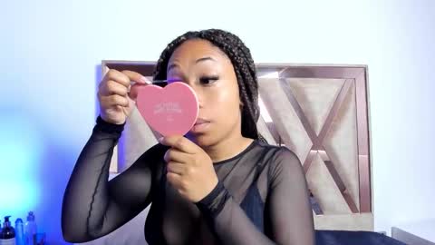 katyortiz online show from November 2025 11:32:01 AM