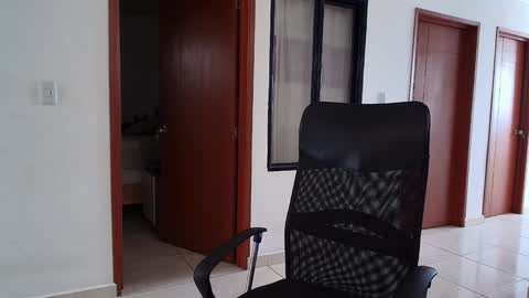 Kauri Lop online show from December 2024 05:13:01 PM