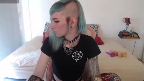 Snapshot of kawaimisfit chatting on December 2024 04:25:01 PM luna online show from December 2024 04:25:01 PM