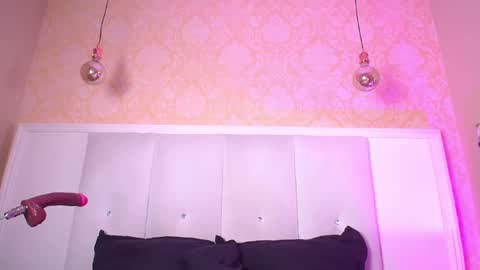 Susan online show from March 2025 08:16:02 PM