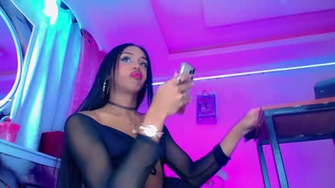 Snapshot of kayla_sexx chatting on July 2026 01:01:01 AM kayla_sexx online show from July 2026 01:01:01 AM