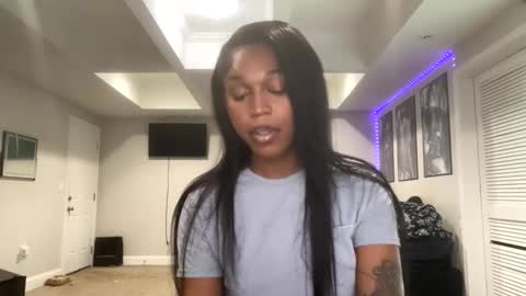 kaylagalaore online show from April 2026 03:02:01 PM