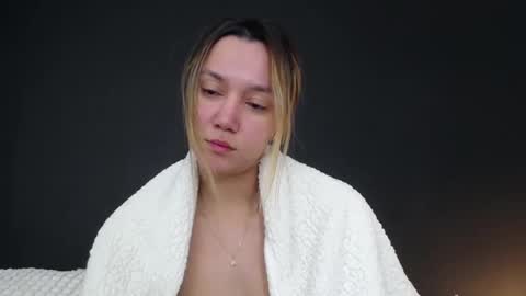 Kayla Hosk online show from January 2025 07:51:02 AM