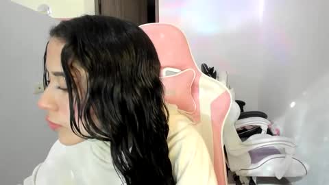 kaylie online show from September 2025 08:42:01 PM