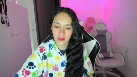 kaylie online show from October 2025 11:30:02 AM