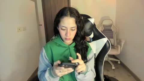 kaylie online show from January 2026 11:02:02 AM