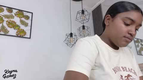 Kayna online show from December 2025 06:59:02 PM