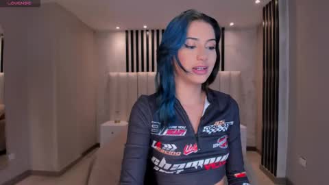 Snapshot of kayralanne chatting on January 2026 03:23:02 AM Kay online show from January 2026 03:23:02 AM