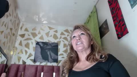 KAZSANDRAH online show from February 2026 04:27:01 AM