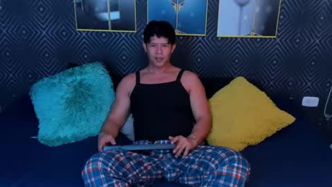 Snapshot of kazuya_nakamura chatting on July 2026 05:32:01 AM kazuya online show from July 2026 05:32:01 AM