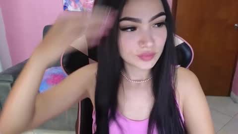 keeiity_moon online show from February 2026 07:12:01 PM