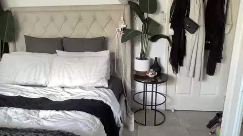 Snapshot of keeliebaby chatting on March 2025 12:22:01 AM Keelie xx online show from March 2025 12:22:01 AM