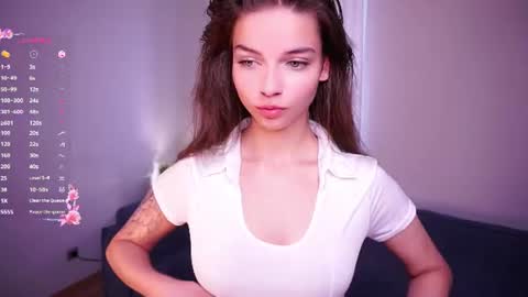 Snapshot of keenakosbab chatting on July 2026 04:09:02 PM Lulu online show from July 2026 04:09:02 PM
