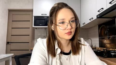 Snapshot of keeshatenn chatting on March 2026 10:21:01 AM Velma online show from March 2026 10:21:01 AM