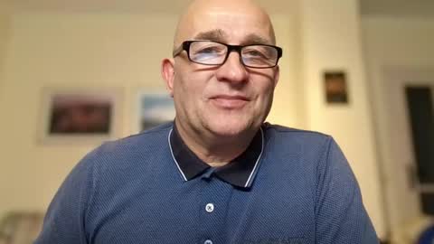 keilie1 online show from April 2026 08:39:02 PM