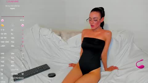 Snapshot of keily_brox chatting on March 2025 11:49:02 PM Keily brox online show from March 2025 11:49:02 PM