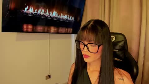 Snapshot of keily_brox chatting on June 2026 08:11:02 PM Keily brox online show from June 2026 08:11:02 PM
