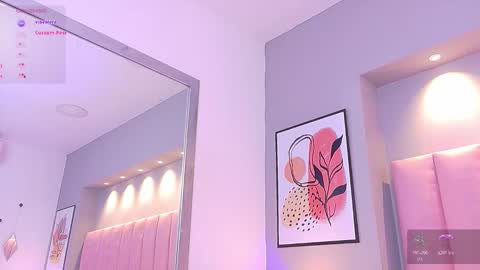 Keily Ross online show from November 2025 09:17:01 PM