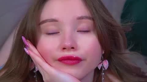 Keira online show from May 2026 01:56:01 AM