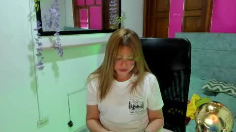 Snapshot of keith_smit chatting on June 2026 07:01:02 PM Keith Smit online show from June 2026 07:01:02 PM