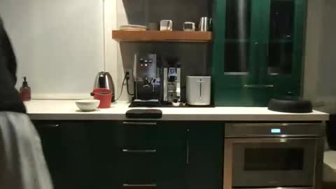 kelkun2828 online show from December 2025 03:41:02 PM