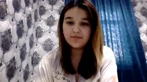 kelli_nuna_bebe online show from May 2026 12:19:02 AM