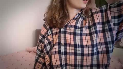 kelly_bb1 online show from April 2026 02:25:02 AM