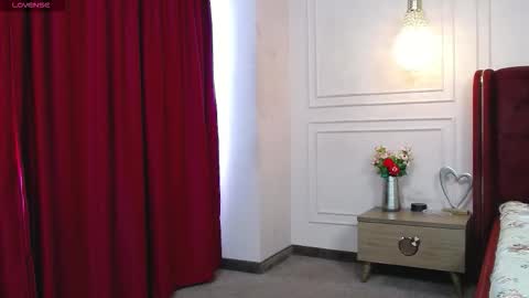 Kelly online show from September 2025 10:41:01 AM