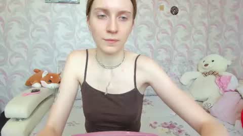 kelly_gerzikaaa online show from June 2026 04:35:02 AM