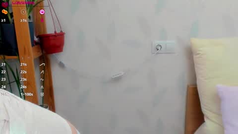 Kelly   online show from April 2026 08:40:01 AM