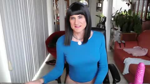 kellyanne Lynn but please call me fucktoy online show from January 2025 05:16:01 PM