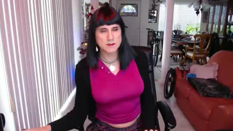 kellyanne Lynn but please call me fucktoy online show from December 2025 04:23:01 PM