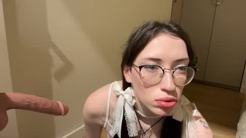 Snapshot of kellyberry__ chatting on March 2026 05:37:02 PM Kelly online show from March 2026 05:37:02 PM