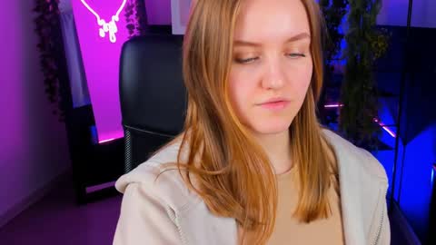 kelly online show from January 2025 06:48:01 PM