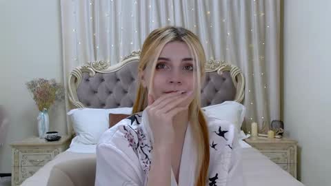 Kelly Stoneys online show from January 2025 11:39:01 PM