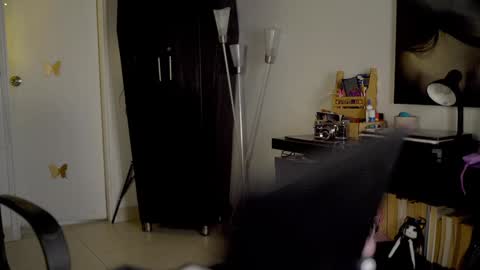 Kelly online show from January 2025 07:45:01 PM