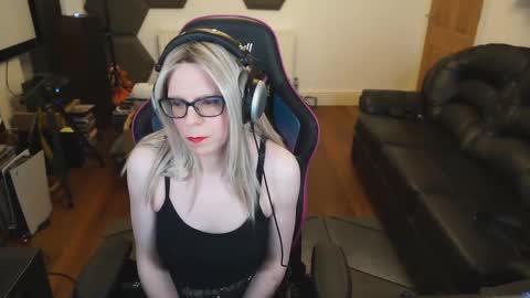 kelseycobalt online show from February 2025 08:14:02 PM