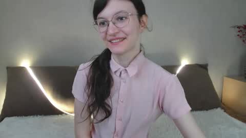 Kelsirabenold online show from March 2026 05:22:02 AM