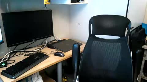 kelvin06133 online show from January 2025 10:30:02 PM