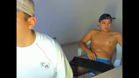 Snapshot of kelvin_hot276 chatting on March 2026 04:11:02 PM kelvin_hot276 online show from March 2026 04:11:02 PM