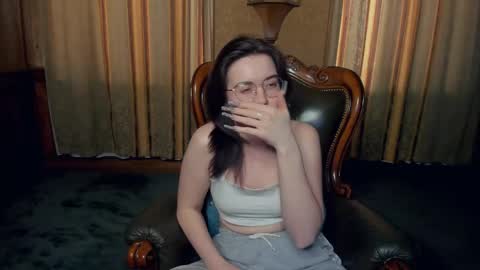 Lina online show from May 2026 01:56:01 AM