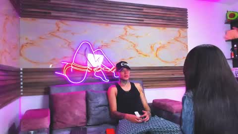 ken_and_bonnie online show from April 2026 07:51:01 PM