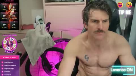 KenD online show from December 2025 04:55:02 PM