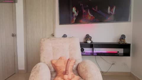 Snapshot of ken_doll19 chatting on November 2025 12:38:02 PM online show from November 2025 12:38:02 PM