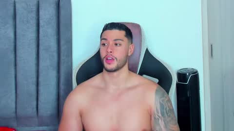 ken_mailik online show from February 2025 06:32:02 AM