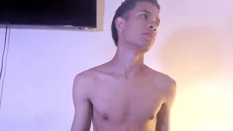 Julian Rivera   online show from February 2025 12:13:02 PM